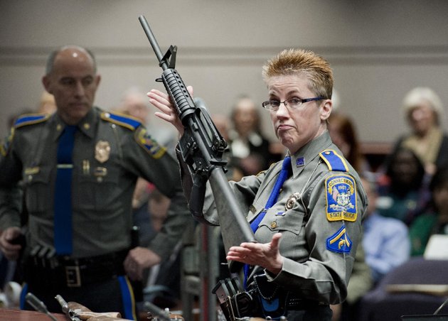 Cops might be at Americans' front doors soon, demanding they surrender weapons to the State.