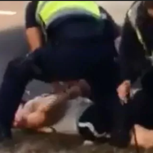Video Showing Australian Officer Kicking Pinned Man in Face Referred to Corruption Watchdog